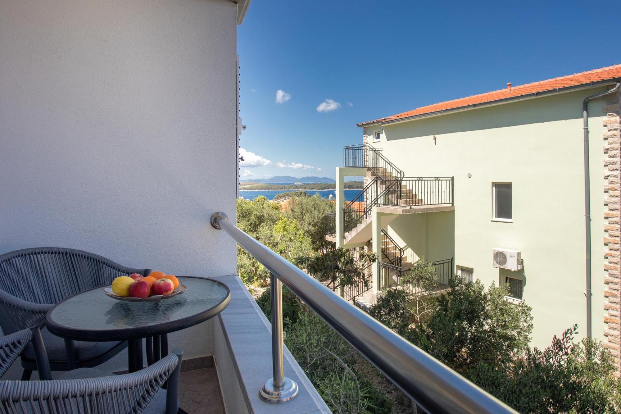 Apartmani Jakic 2 Hvar Town Exteriör bild
