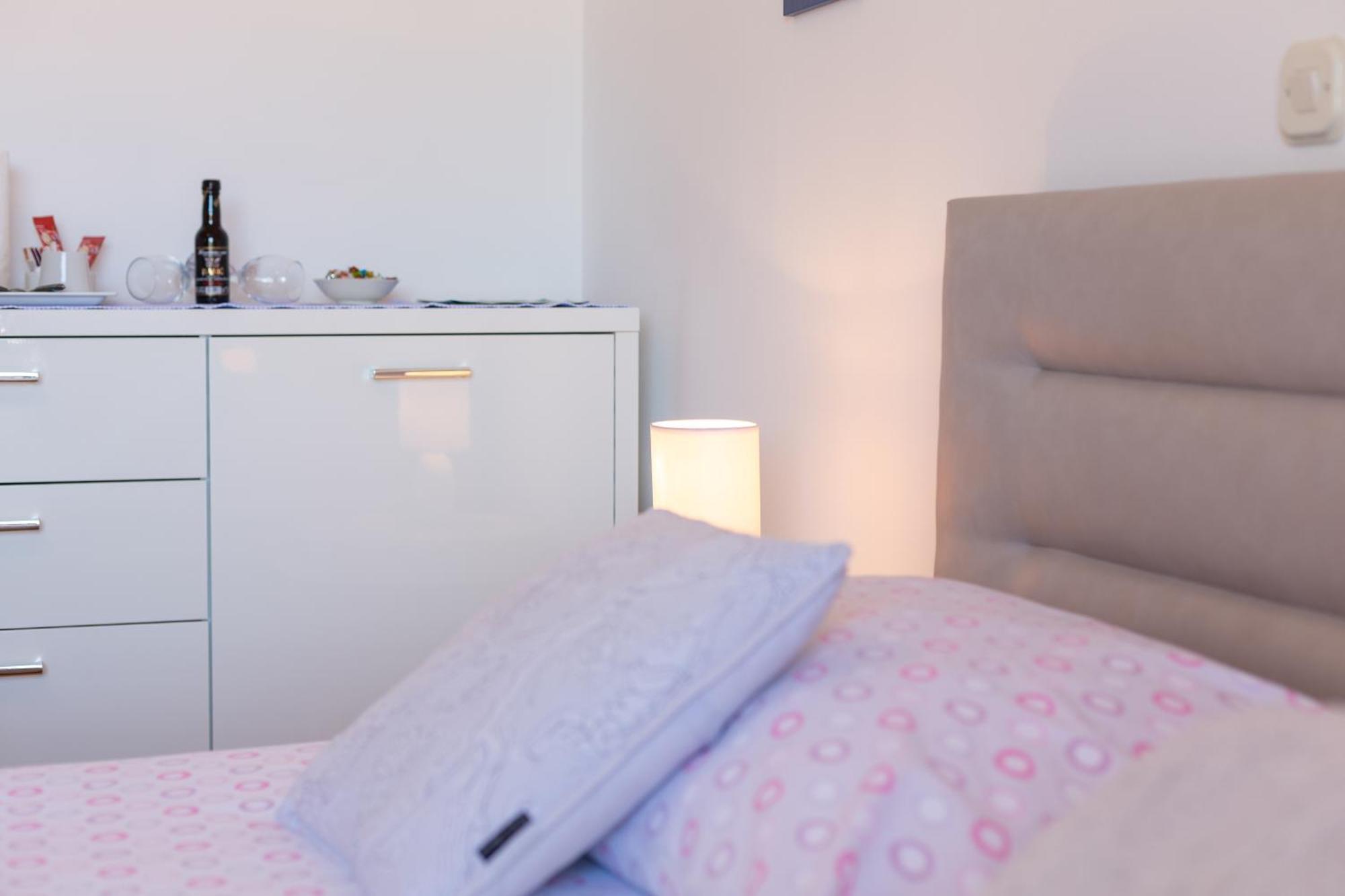 Apartmani Jakic 2 Hvar Town Exteriör bild