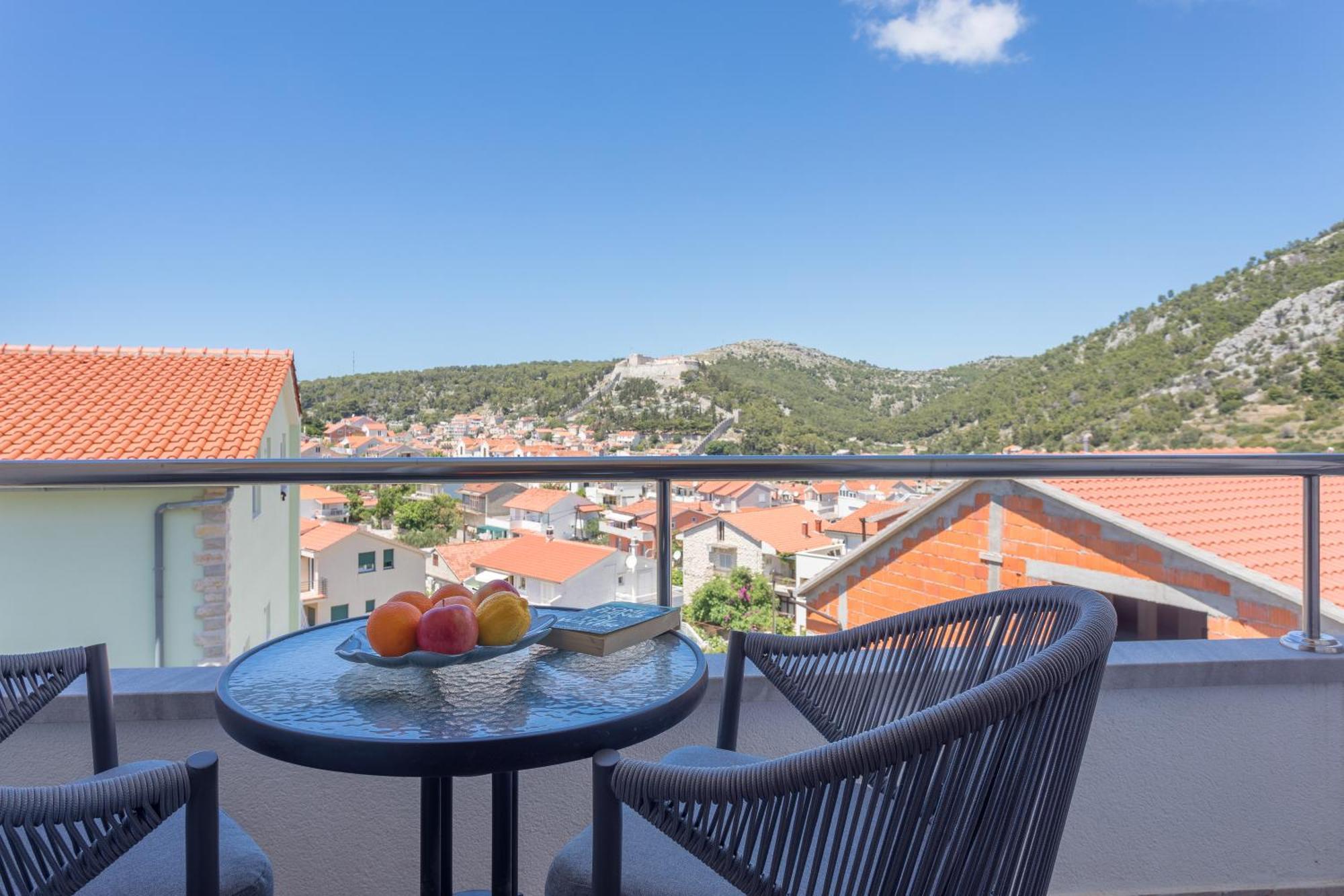 Apartmani Jakic 2 Hvar Town Exteriör bild