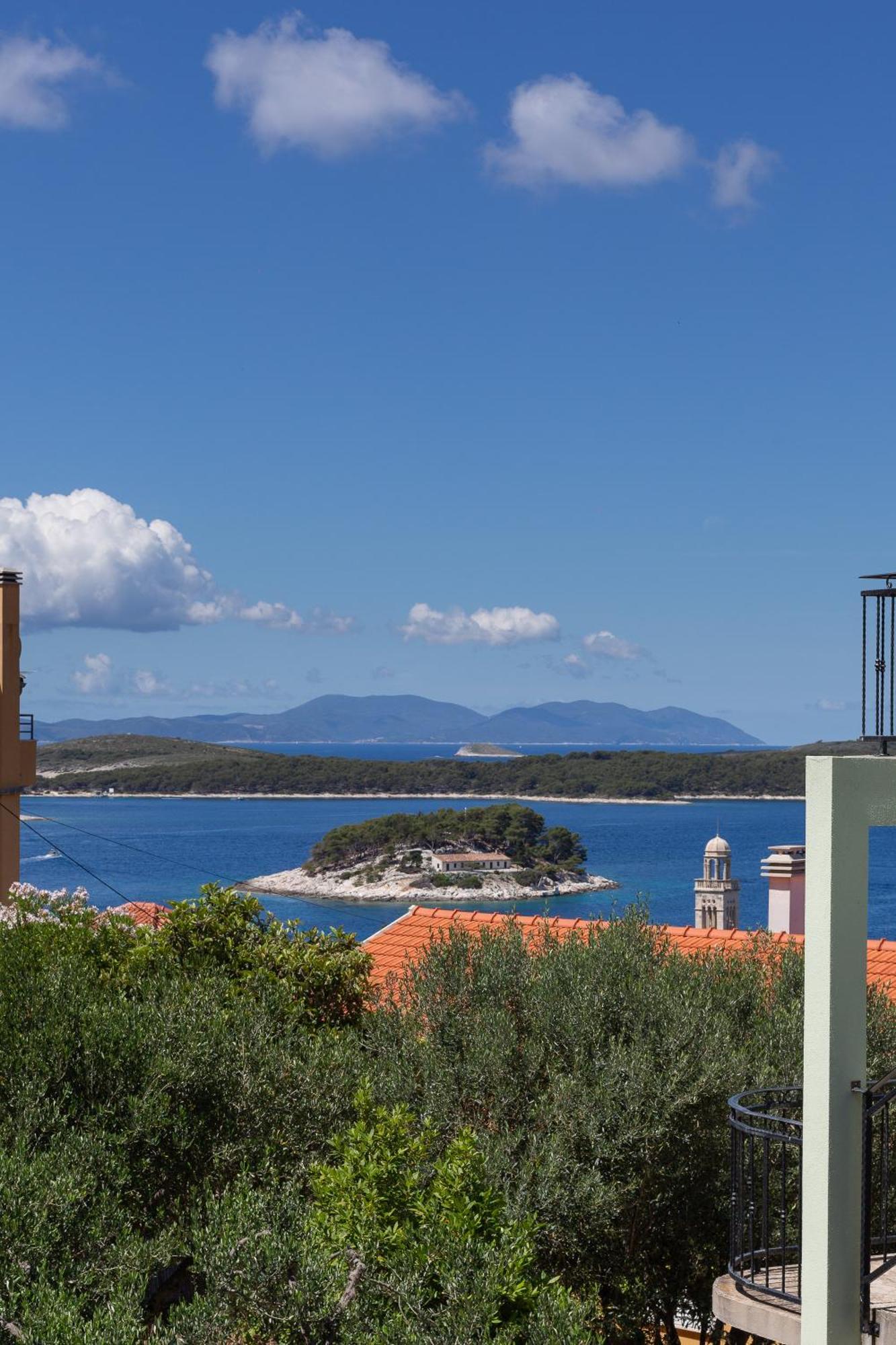 Apartmani Jakic 2 Hvar Town Exteriör bild
